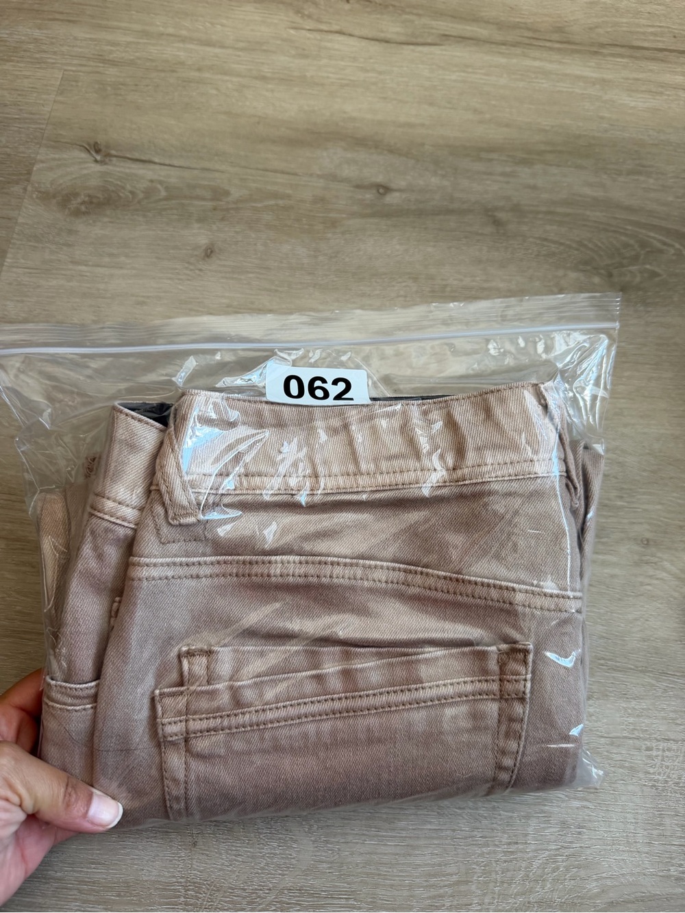 Democracy AB Technology straight leg Ankle Jeans Tan Khaki Raw Hem SZ 10 - Picture 6 of 6